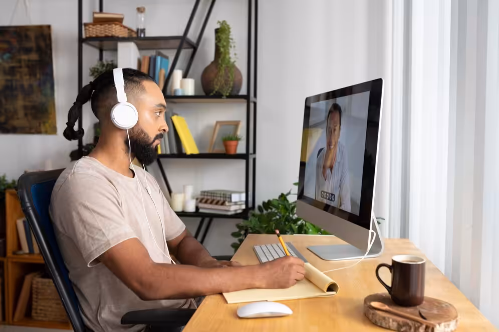 Maximizing Remote Work Efficiency: The Role of Secure and Accessible Desktop Solutions 